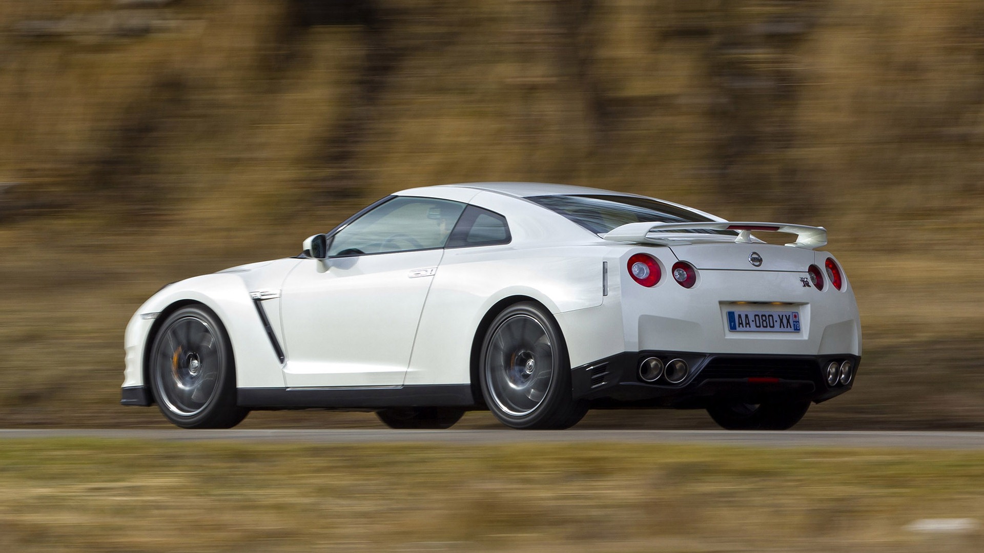 Nissan GT-R Egoist 2011 日產GT-R 利己主義高清壁紙 #15 - 1920x1080
