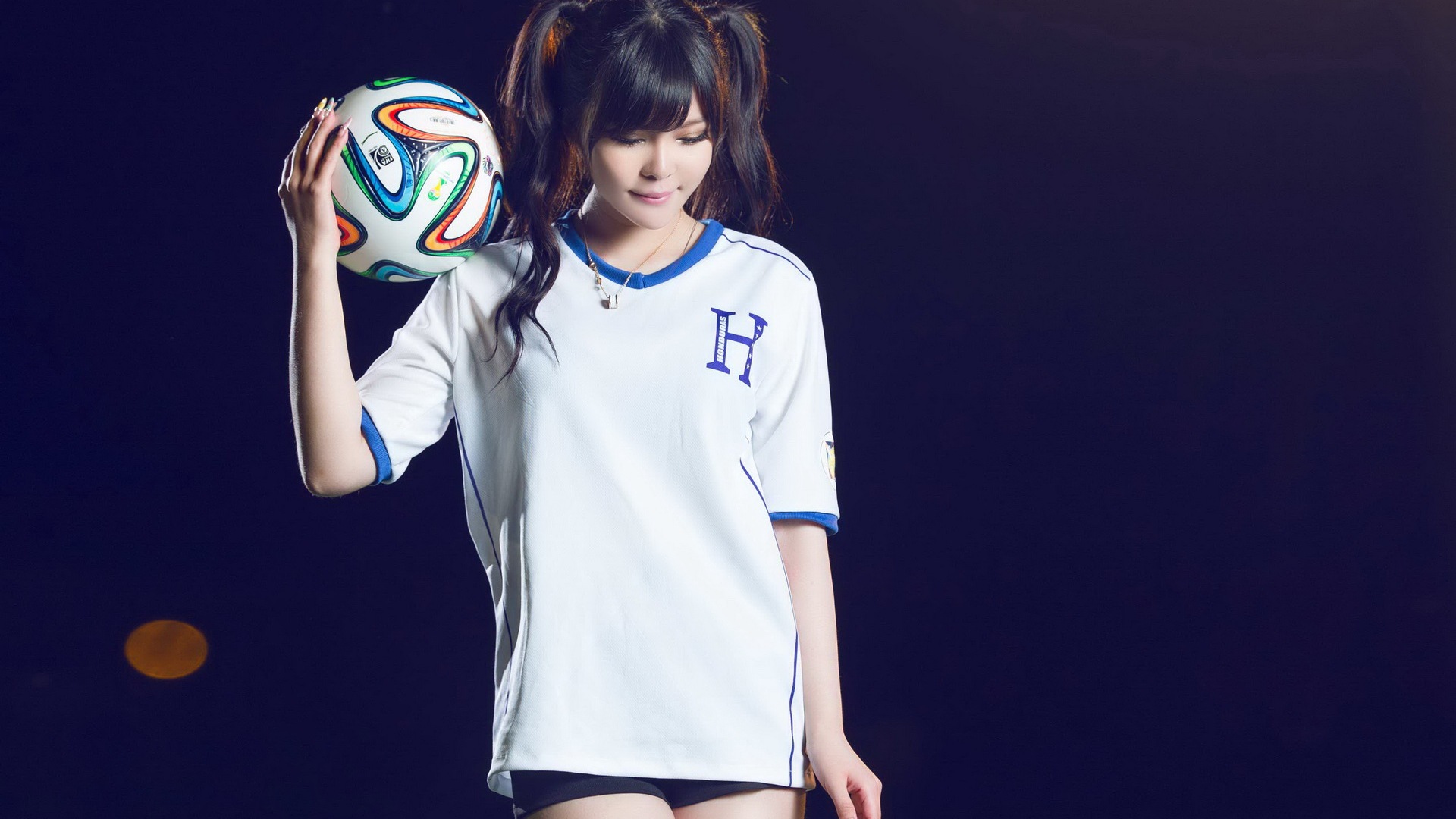 世界杯32強球衣，美女足球寶貝高清壁紙 #10 - 1920x1080