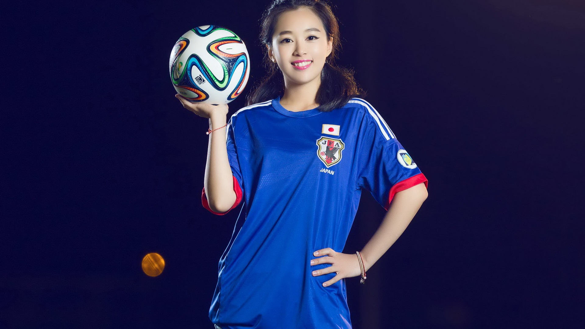 32 World Cup dresy, fotbalové dítě krásné dívky HD Tapety na plochu #27 - 1920x1080