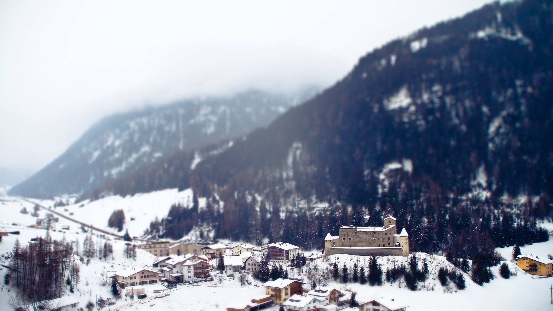 Hiver, neige, montagnes, lacs, arbres, routes fonds d'écran HD #16 - 1920x1080