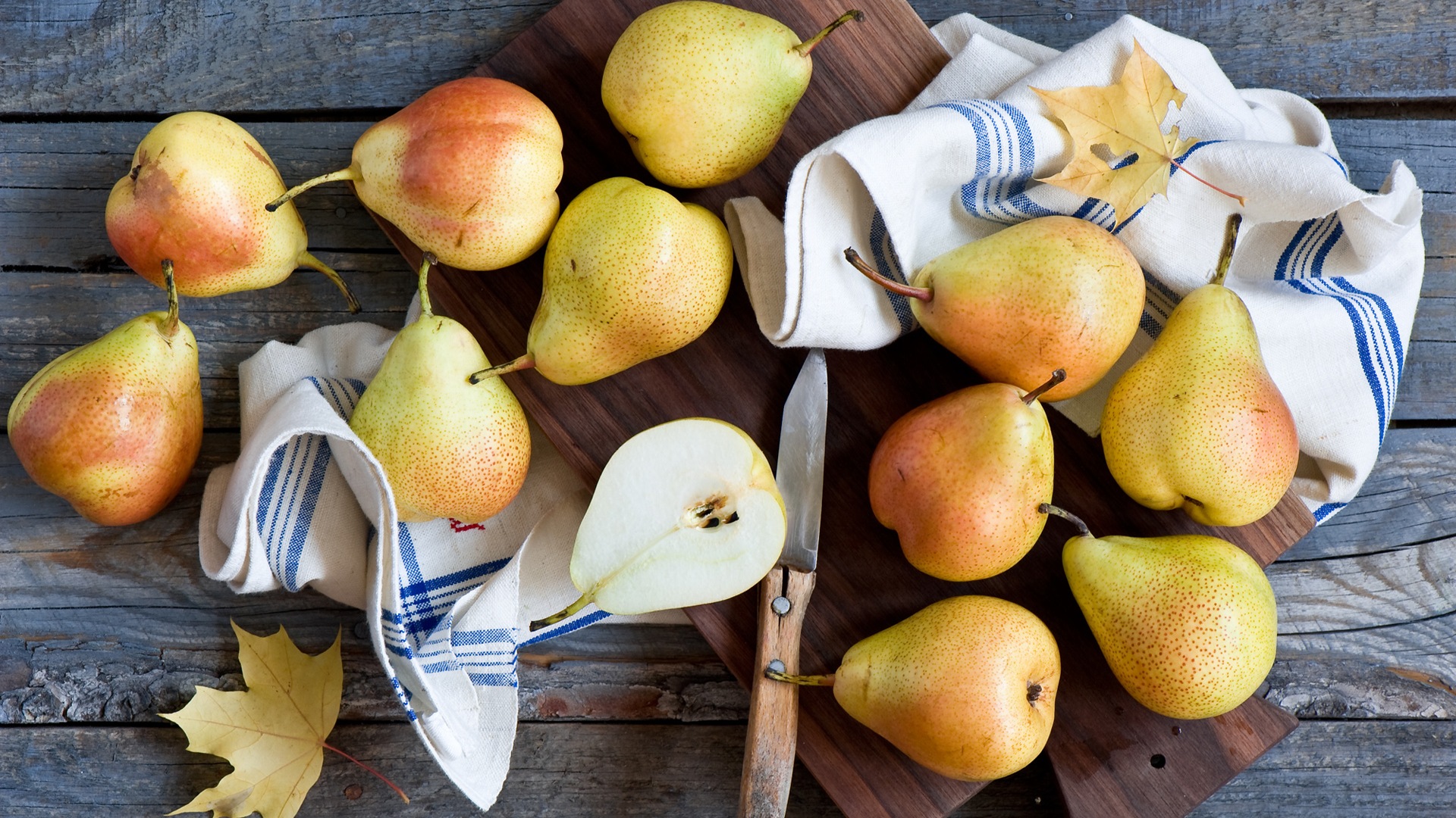 Succulent fruit, pears close-up HD wallpapers #15 - 1920x1080