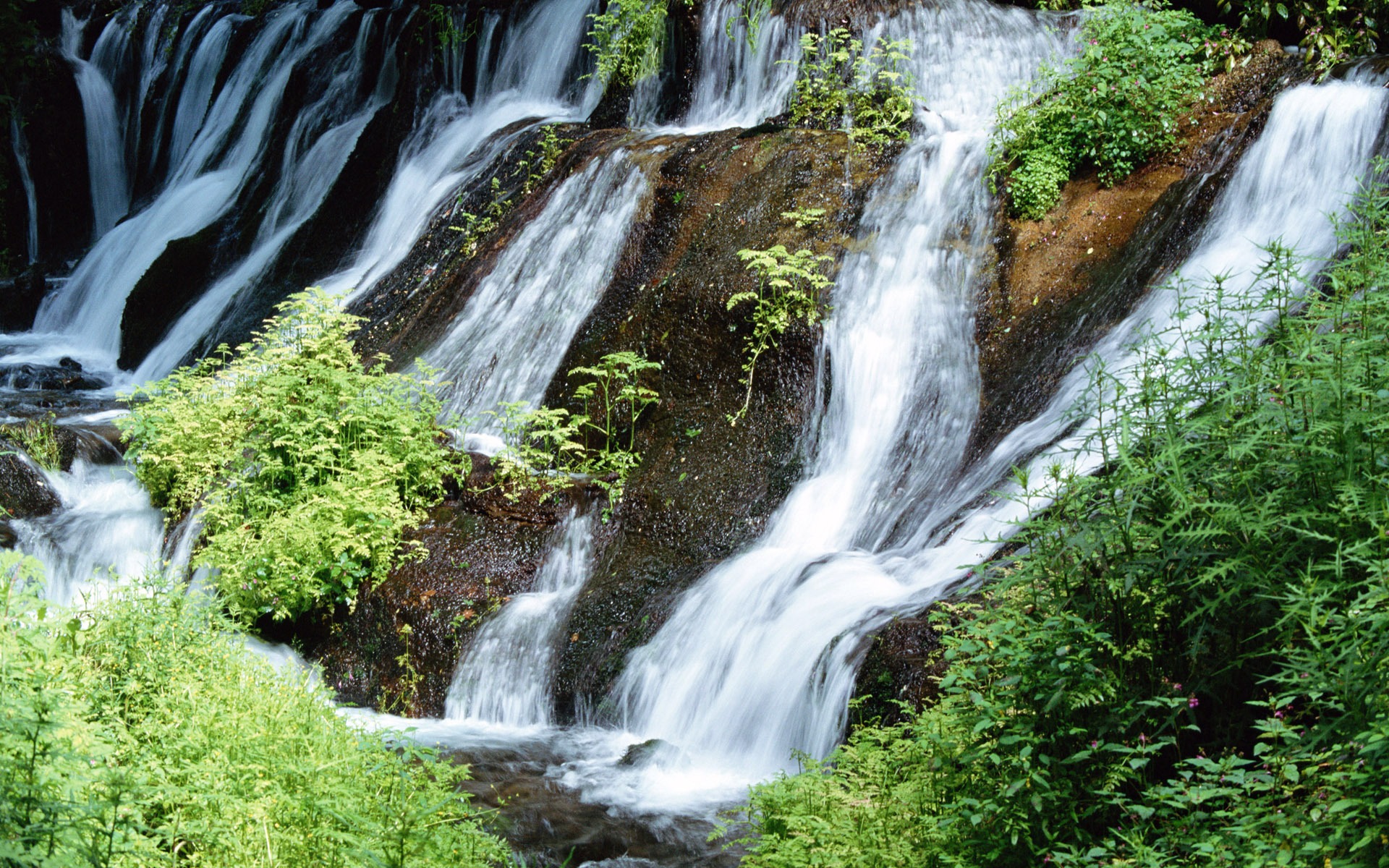 滝は、HD画像ストリーム #1 - 1920x1200