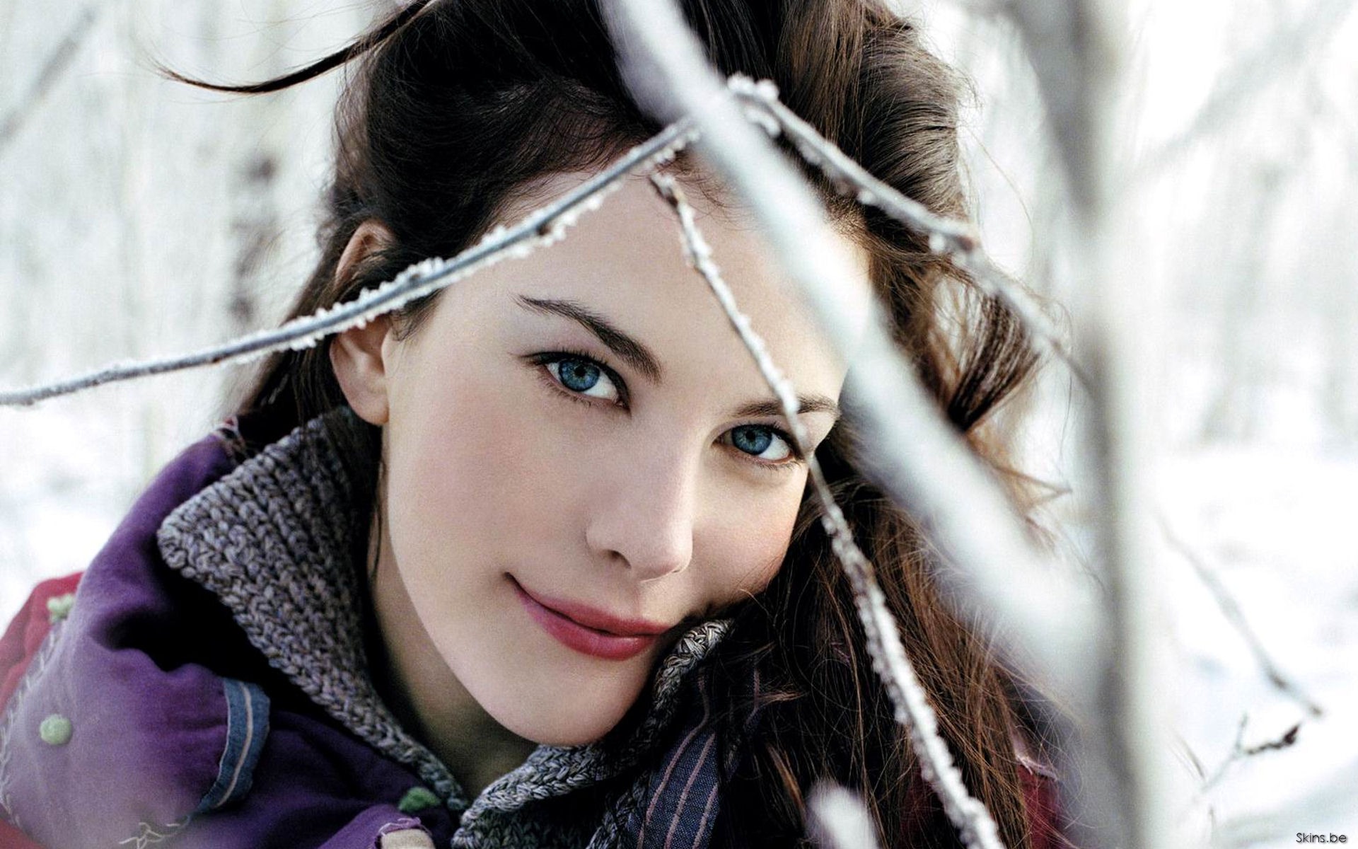 Liv Tyler beautiful wallpaper #30 - 1920x1200