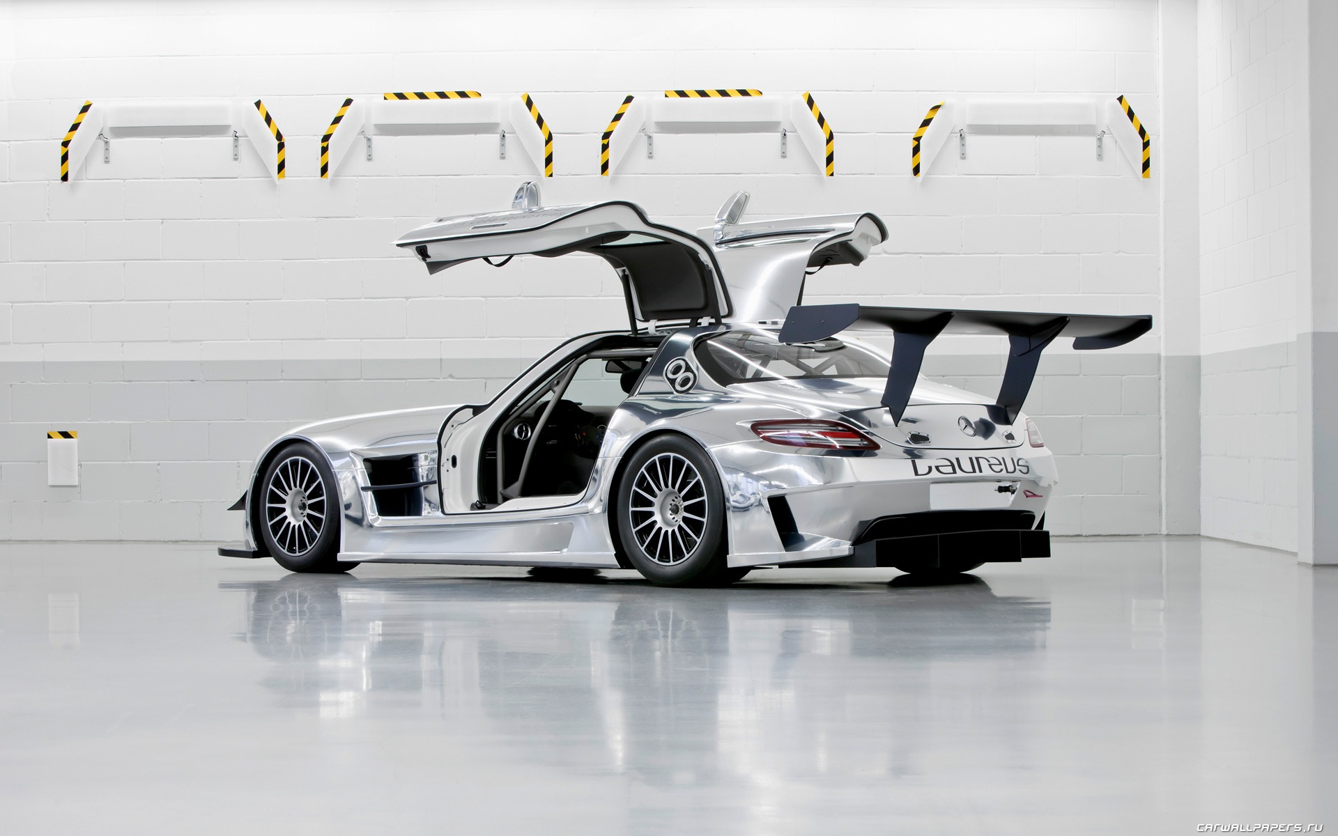 Mercedes-Benz SLS AMG GT3 - 2010 奔驰3 - 1920x1200