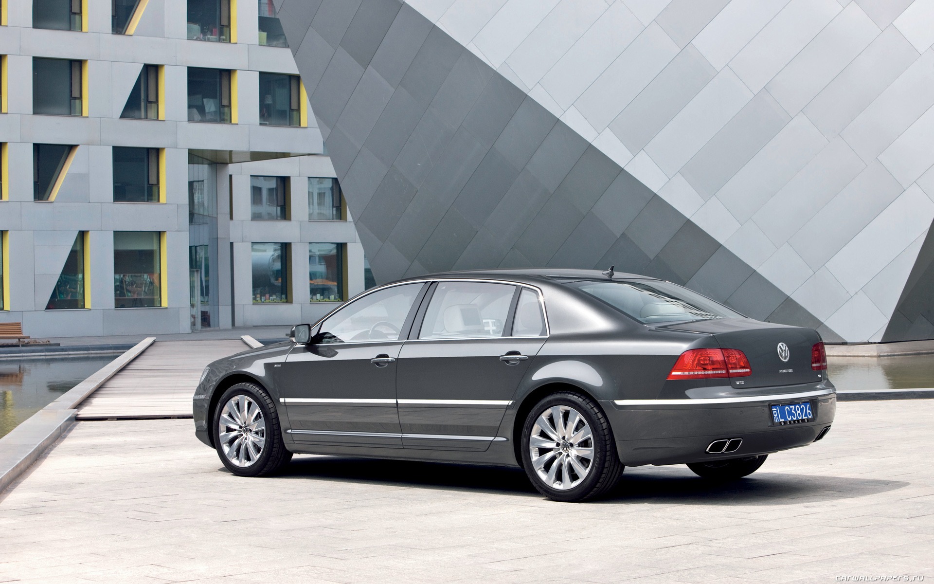 Volkswagen Phaeton W12 long wheelbase - 2010 HD wallpaper #11 - 1920x1200