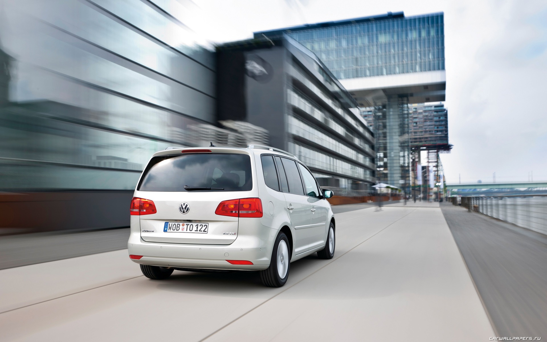 Volkswagen Touran TDI - 2010 大眾 #3 - 1920x1200