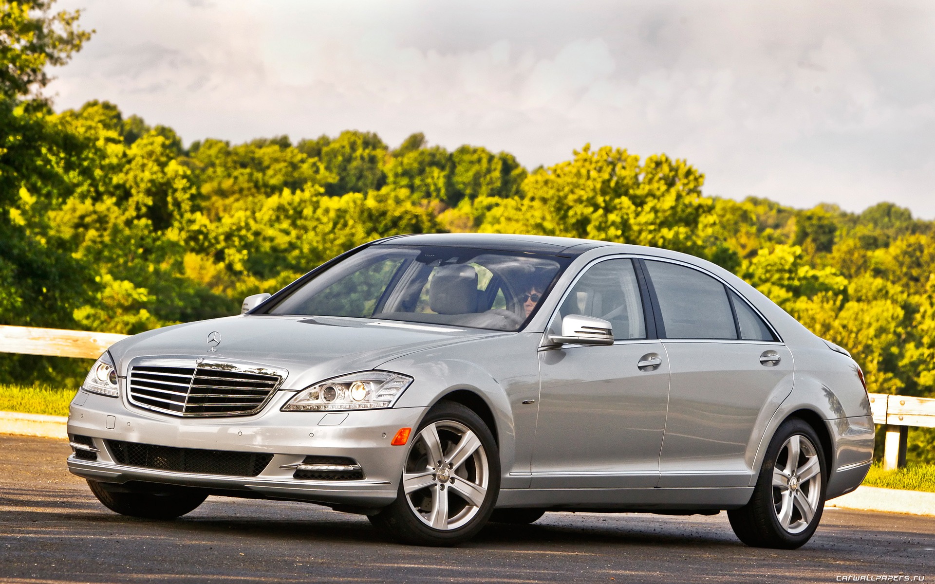 Mercedes-Benz S400 HYBRID - 2010 奔驰8 - 1920x1200