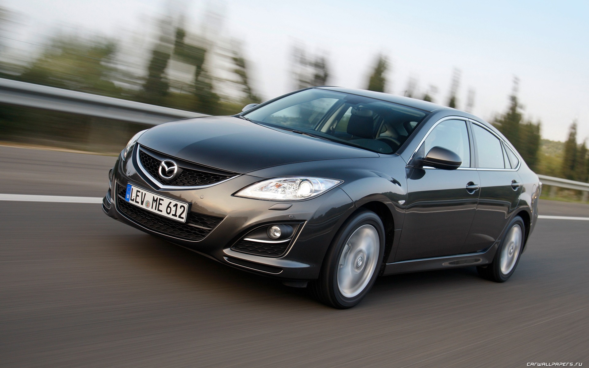 Mazda 6 Hatchback - 2010 马自达1 - 1920x1200