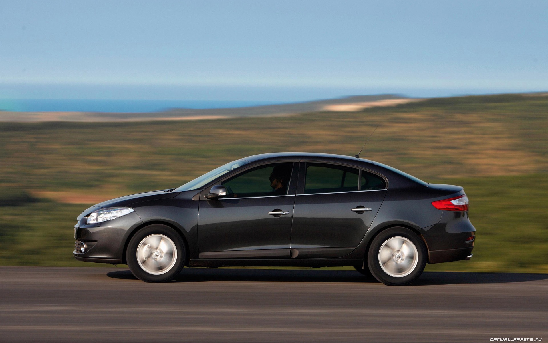 Renault Fluence - 2009 雷諾 #11 - 1920x1200