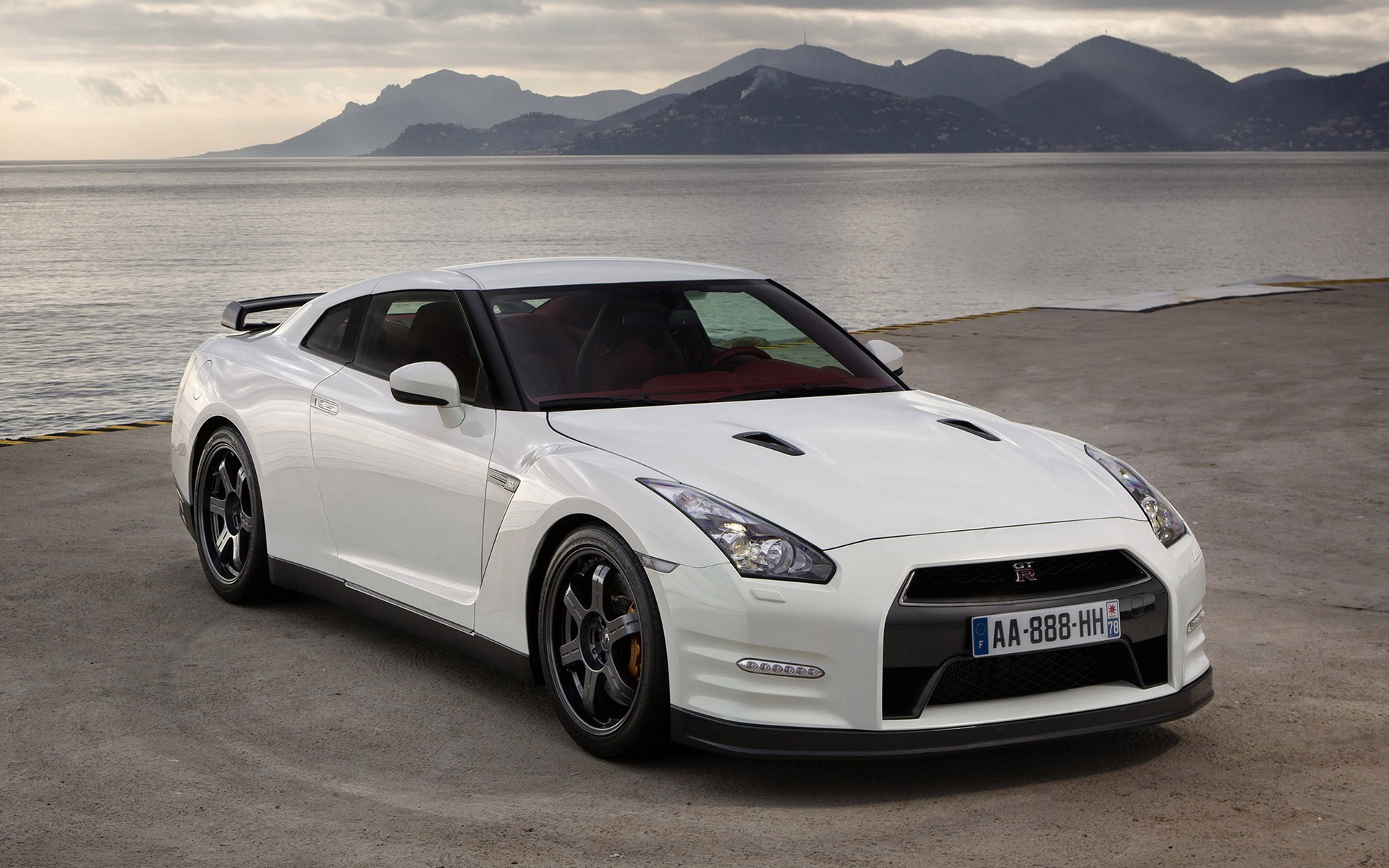 Nissan GT-R Egoist 2011 日產GT-R 利己主義高清壁紙 #18 - 1920x1200
