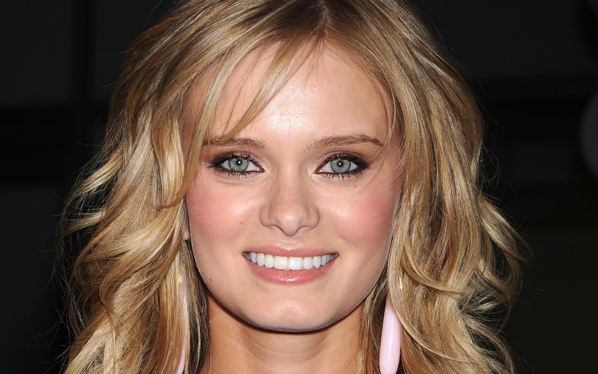 Sara Paxton 薩拉·帕克斯頓 美女壁紙 #10 - 1920x1200
