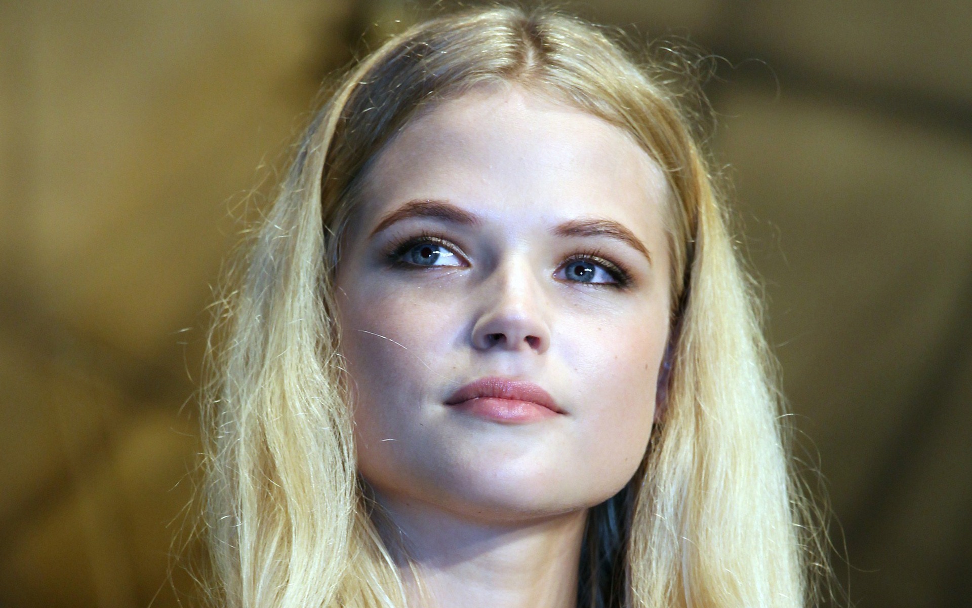 Gabriella Wilde schöne Hintergrundbilder #9 - 1920x1200