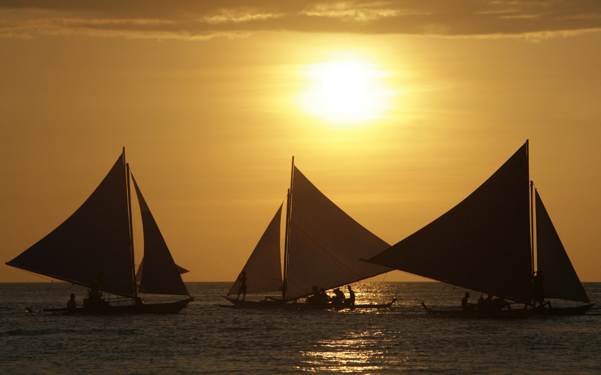 Windows 7 Wallpapers: Sailing #9 - 1920x1200