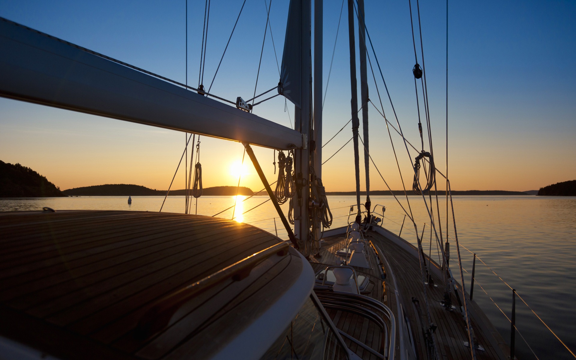 Windows 7 Wallpapers: Sailing #13 - 1920x1200