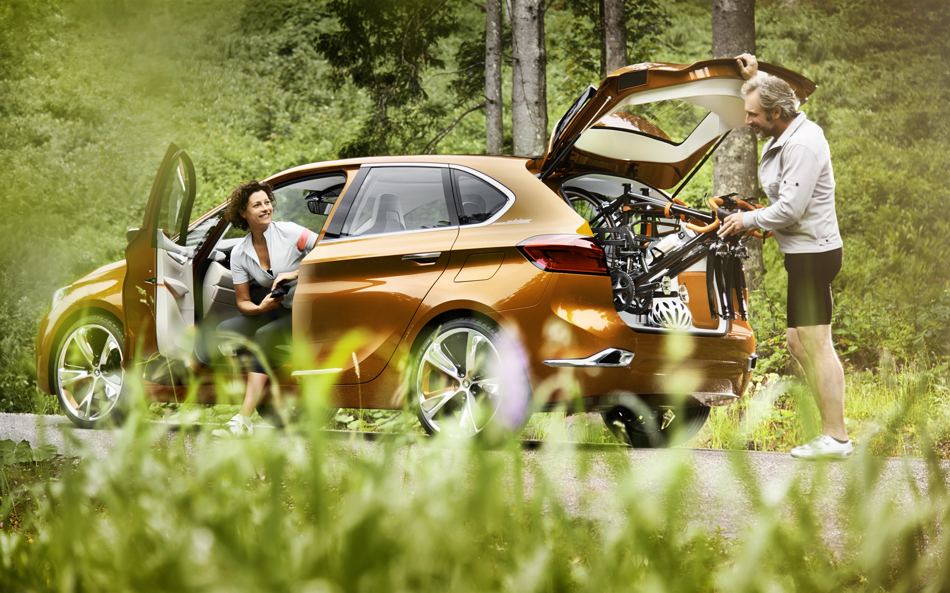 2013 BMW 컨셉 액티브 포장 형 관광 자동차의 HD 배경 화면 #9 - 1920x1200
