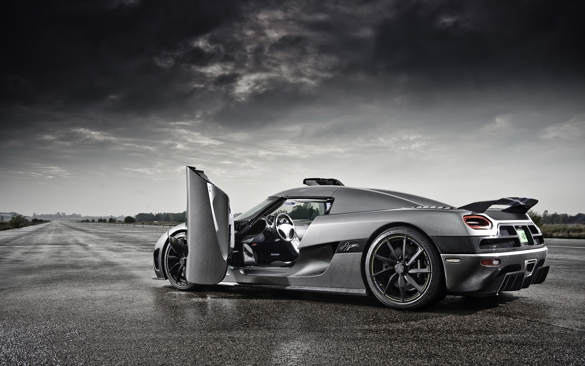 Koenigsegg superdeportivo fondos de pantalla de alta definición #12 - 1920x1200