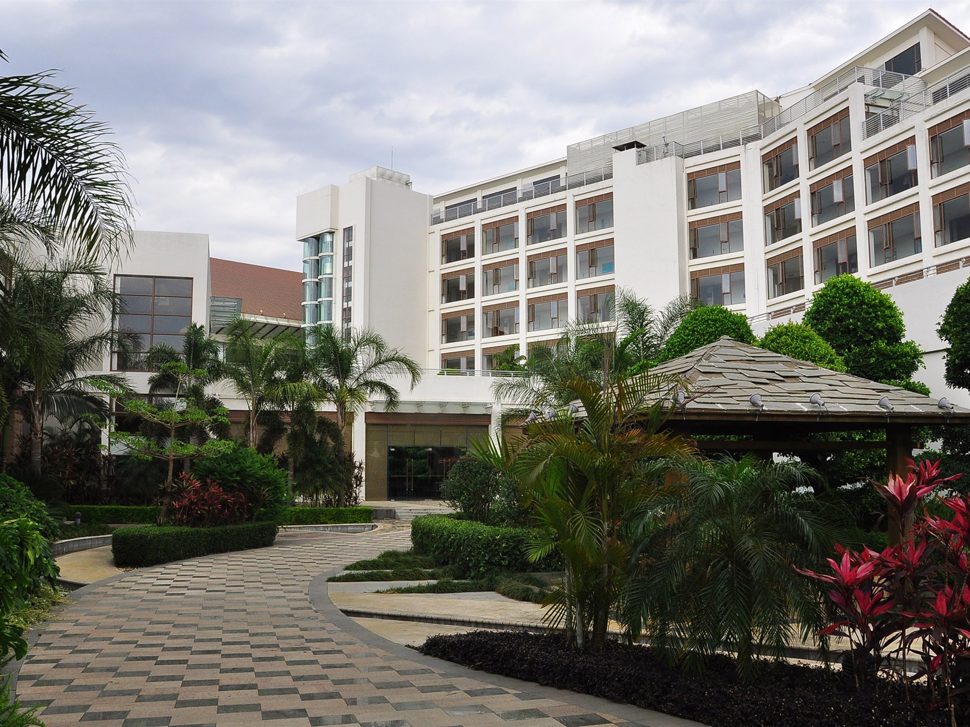 Panzhihua Holiday Inn (starý Hong OK práce) #11 - 1920x1440
