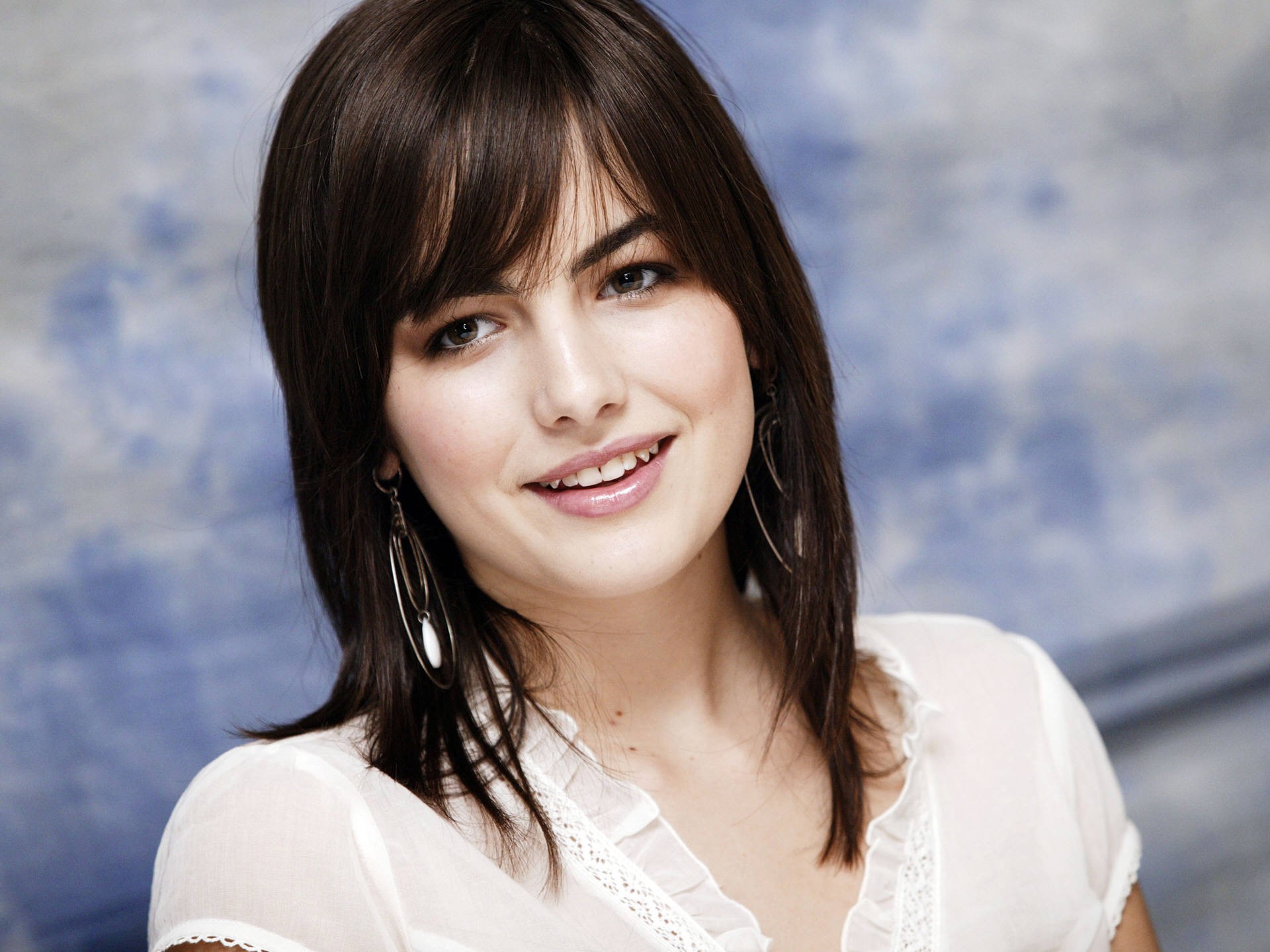 Camilla Belle hermosos fondos de escritorio #4 - 1920x1440