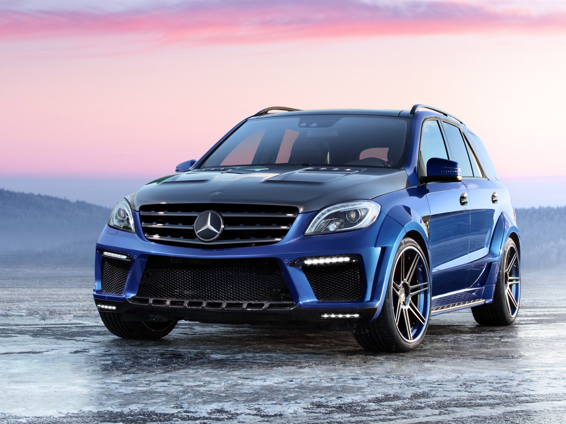 2012 Mercedes-Benz ML 63 AMG Inferno 梅賽德斯-奔馳高清壁紙 #1 - 1920x1440