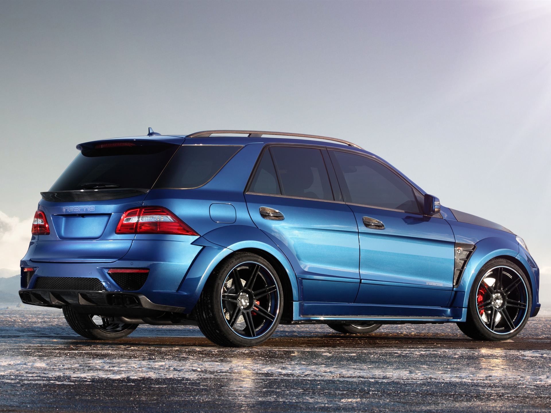2012 Mercedes-Benz ML 63 AMG Inferno 梅賽德斯-奔馳高清壁紙 #4 - 1920x1440