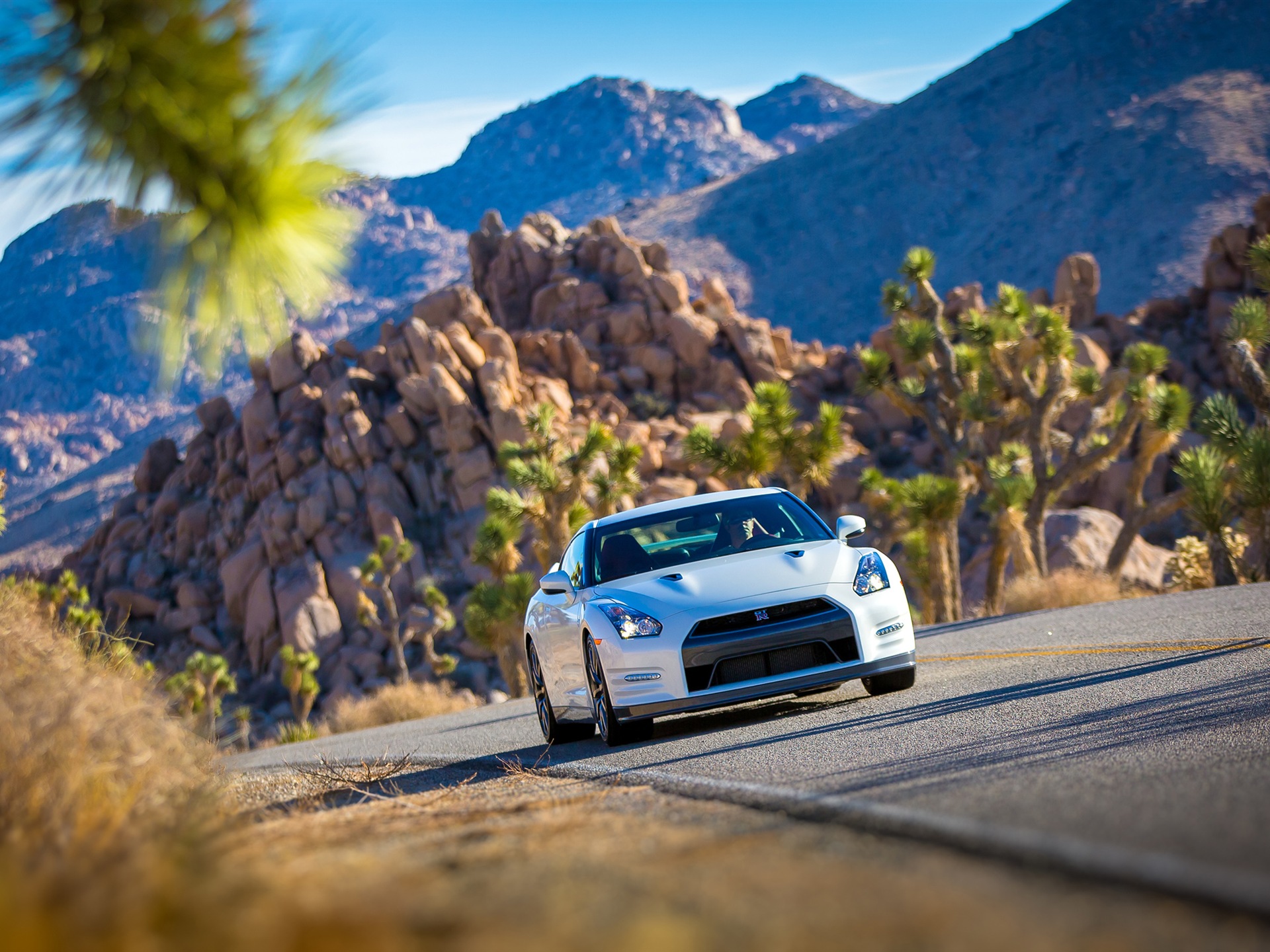 2013 Nissan GT-R R35 USA verze HD Tapety na plochu #8 - 1920x1440