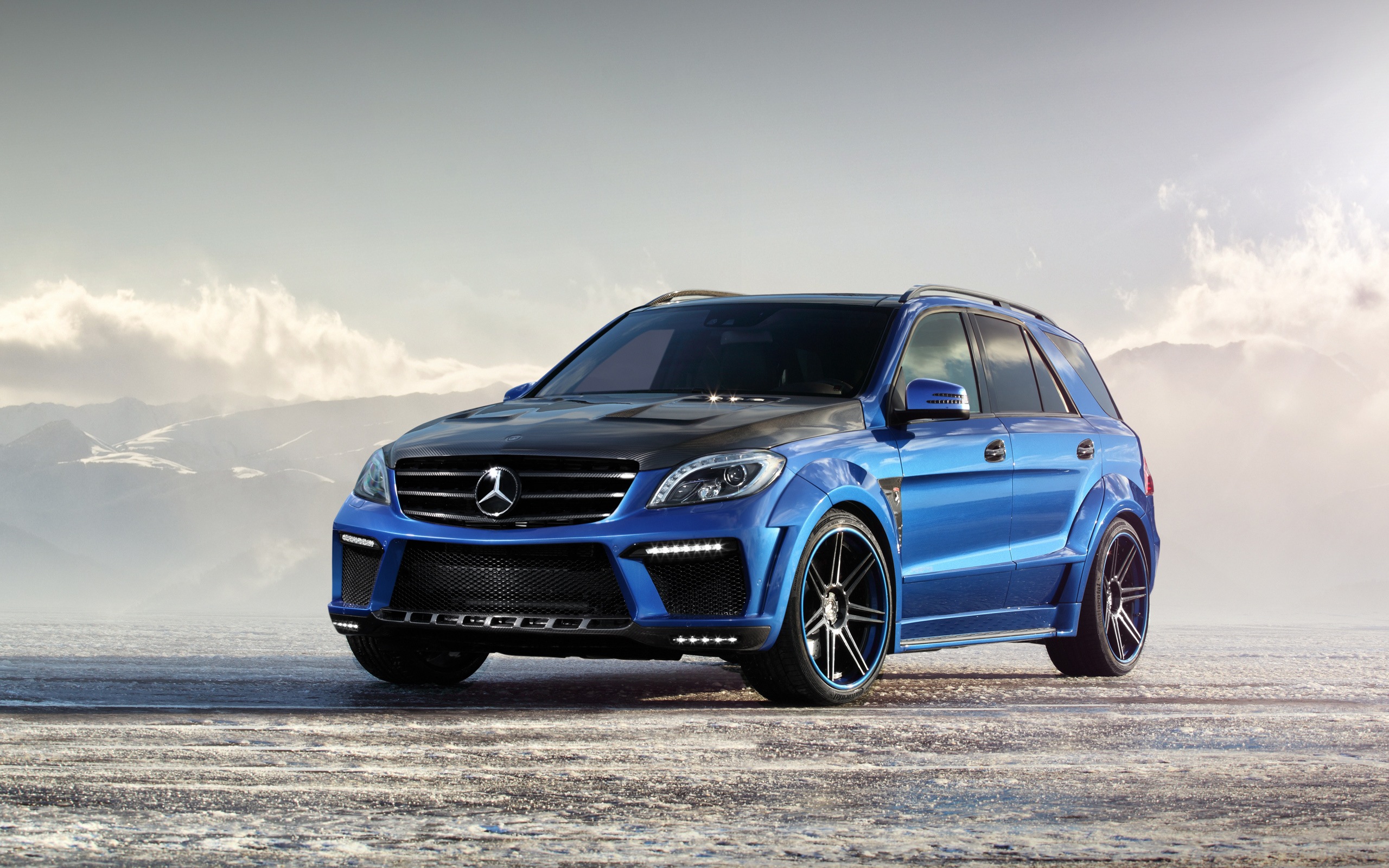 2012 Mercedes-Benz ML 63 AMG Inferno 梅賽德斯-奔馳高清壁紙 #2 - 2560x1600
