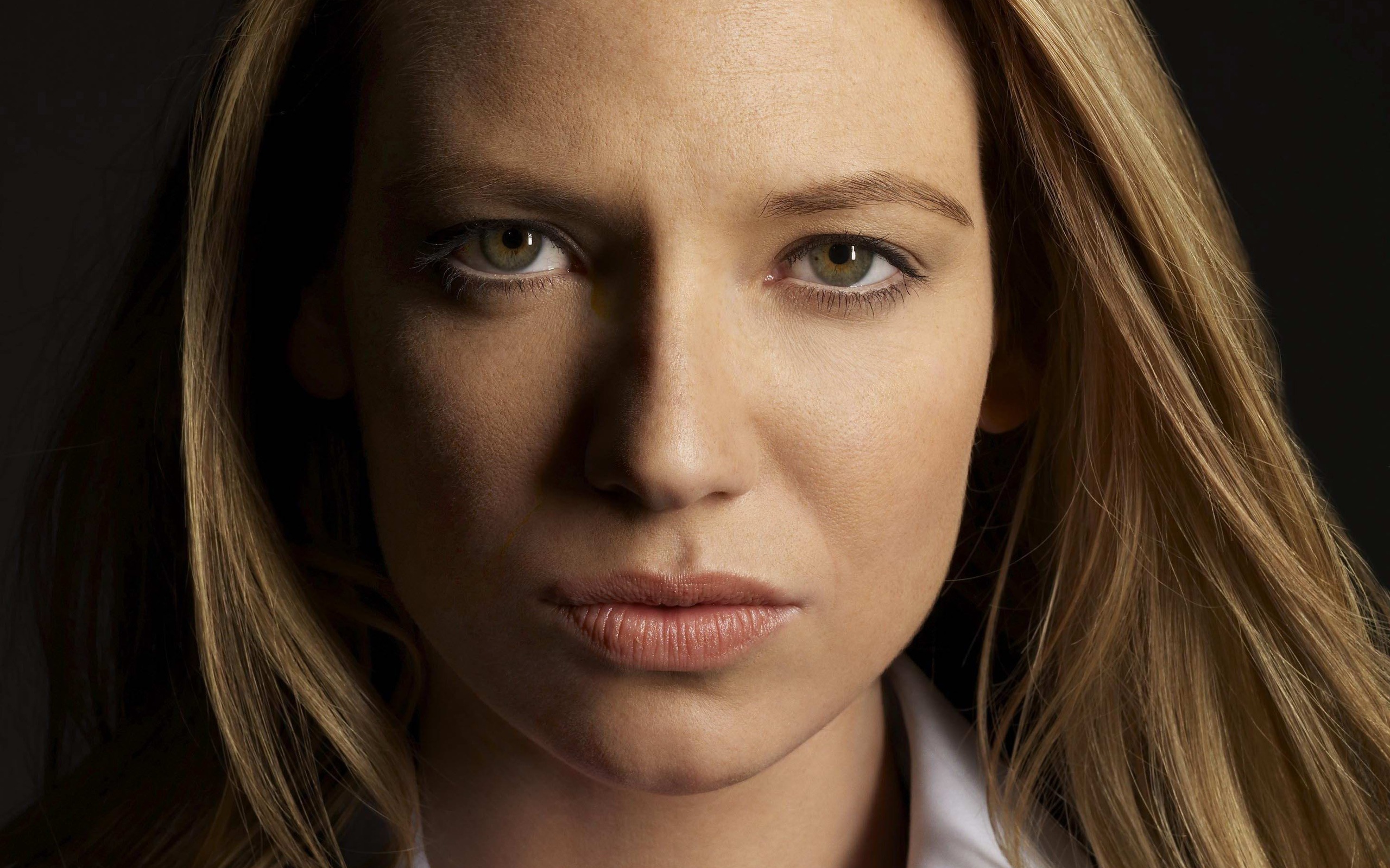 Anna Torv krásné Tapety na plochu #13 - 2560x1600