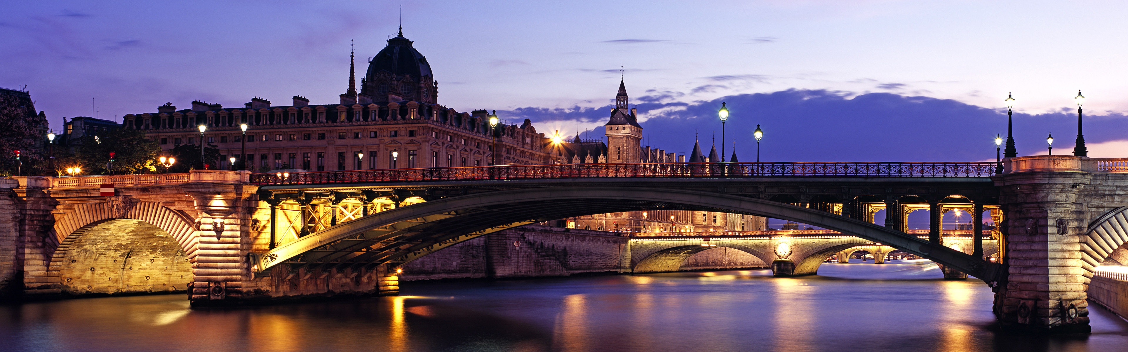 Windows 8 官方全景主題壁紙，城市風光，大橋，地平線 #2 - 3840x1200