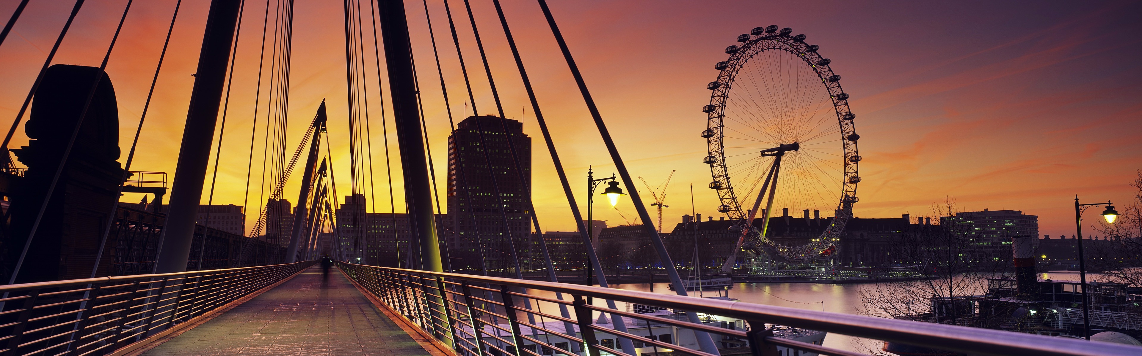 Windows 8 official panoramic wallpaper, cityscapes, Bridge, Horizon #4 - 3840x1200