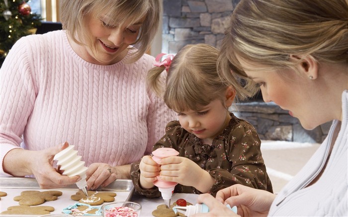 La gente celebra la Navidad Fondos de Inicio #10