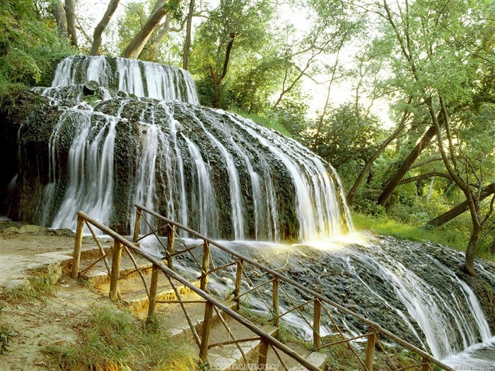 Cataratas del Bosque Fondo de pantalla HD #7