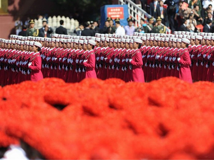 National Day military parade on the 60th anniversary of female wallpaper #10