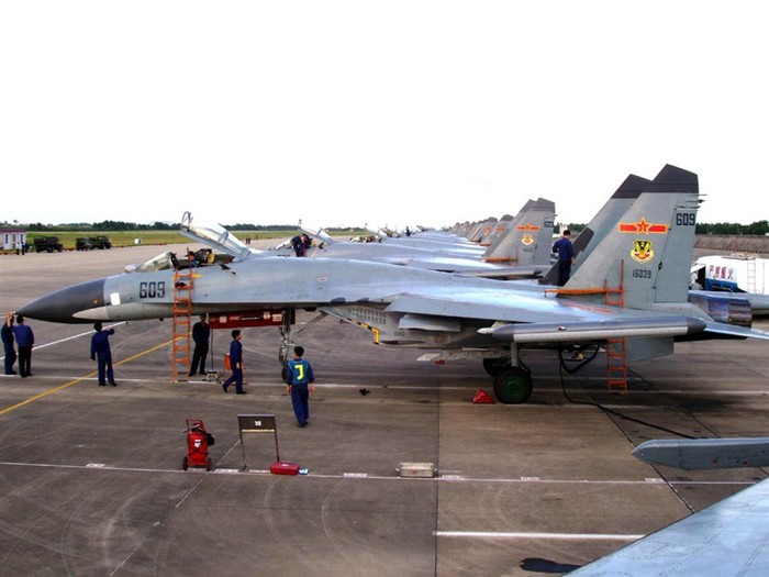 China hergestellte F-11 Kampfjets Tapete #21