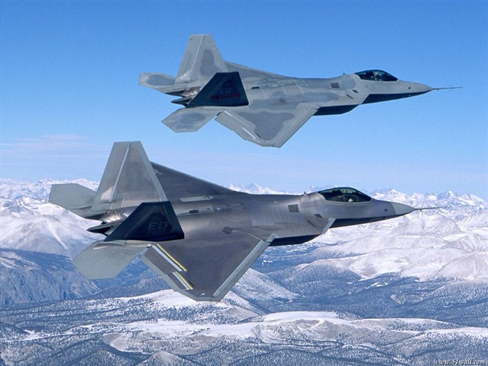 에 F - 22 