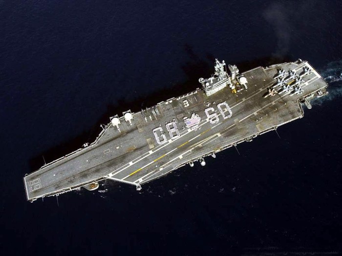 Sea Big Mac - an aircraft carrier #18
