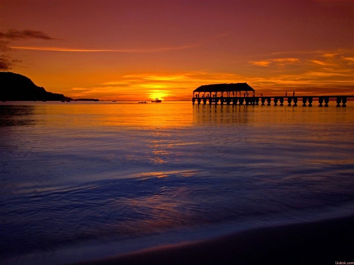 Hawaiian beach scenery #3