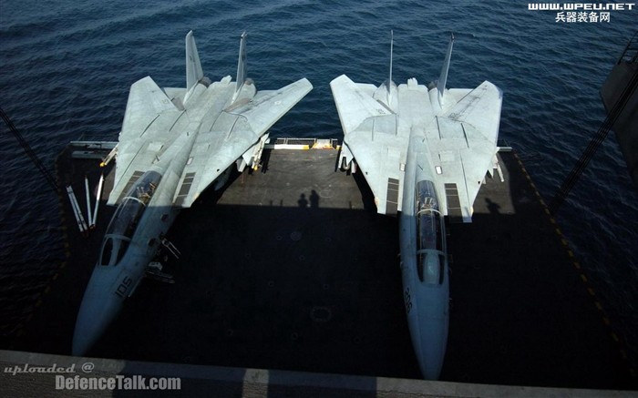 U. S. Navy F14 Tomcat bojovník #25