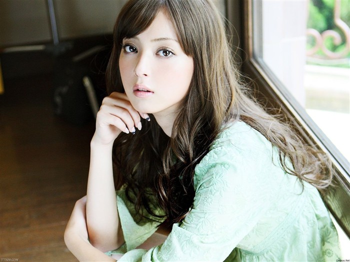 japonský model Sasaki řečtině #9