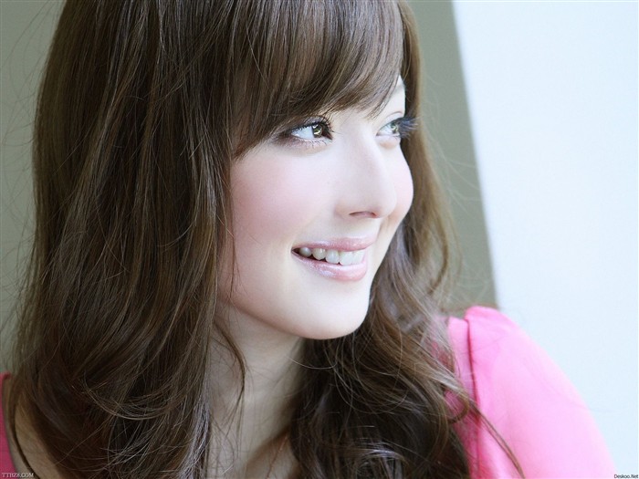 japonský model Sasaki řečtině #12
