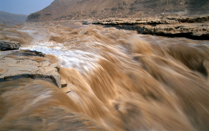 China's majestic rivers and mountains wallpaper #12