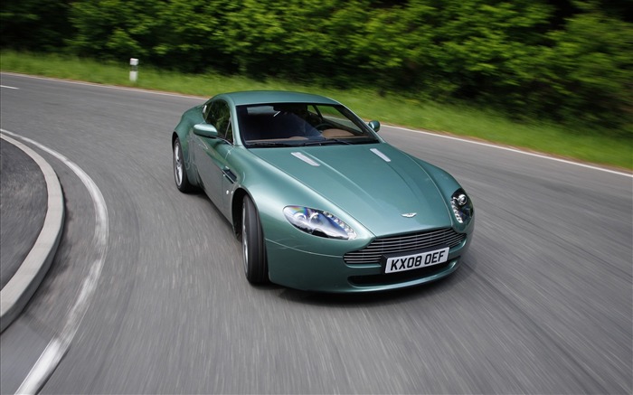 Tapety na plochu Aston Martin (1) #9