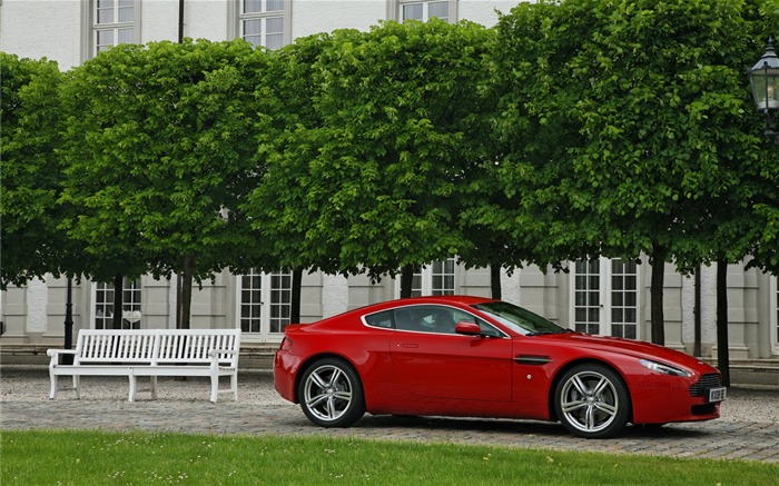 Fonds d'écran Aston Martin (1) #11