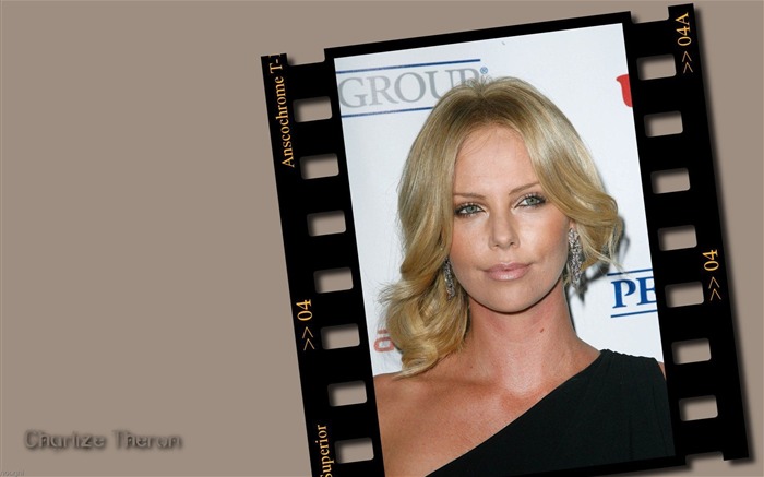 Charlize Theron schöne Tapete #12