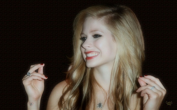 Avril Lavigne 艾薇儿·拉维妮 美女壁纸(二)12