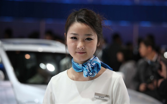 2010 v Pekingu Mezinárodním autosalonu krása (1) (vítr honí mraky práce) #22