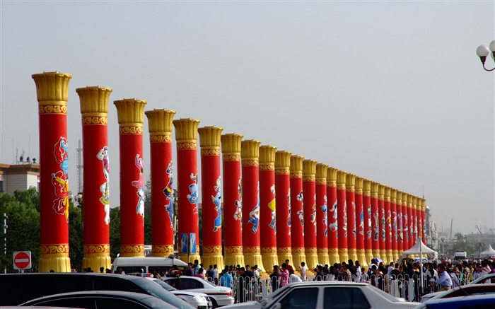 Kostüme, Tiananmen Square (Bewehren) #6