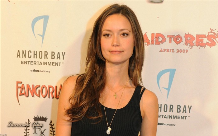 Summer Glau hermoso fondo de pantalla #15