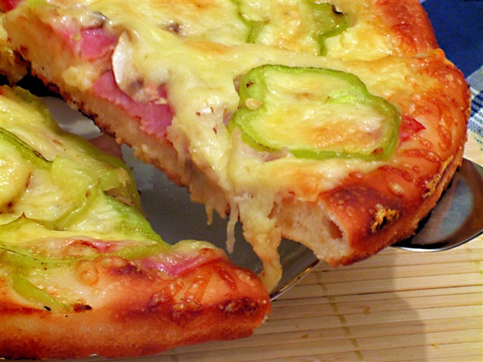 Pizza Food Wallpaper (2) #9