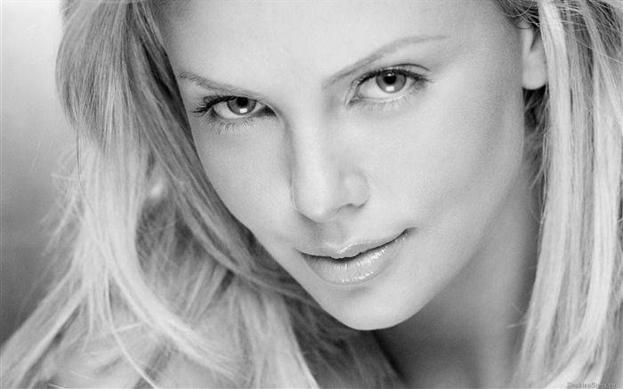 Charlize Theron beau fond d'écran (2) #2