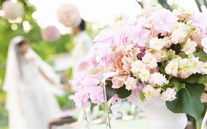 Weddings and Flowers wallpaper (2) #1